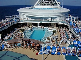 steiner cruise ships wages