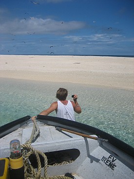 Beach Tour Photo Jobs Overseas - Bali, Goa, Indonesia