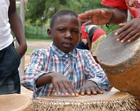 uganda volunteer photo